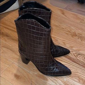 Schutz Vonna Bootie sz 7.5 in Umber